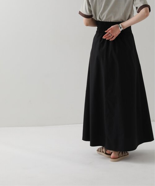 RAY CASSIN（レイカズン）の「ウエストタックロングフレアスカート（スカート・レディース・ブラック/オフホワイト/ベージュ・FREE）」の6枚目の写真