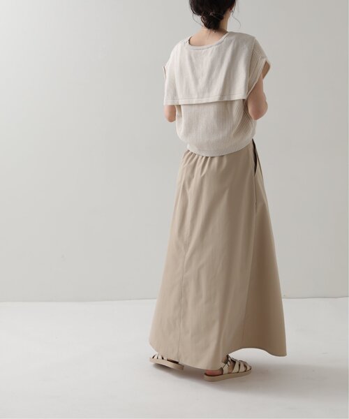 RAY CASSIN（レイカズン）の「ウエストタックロングフレアスカート（スカート・レディース・ブラック/オフホワイト/ベージュ・FREE）」の9枚目の写真