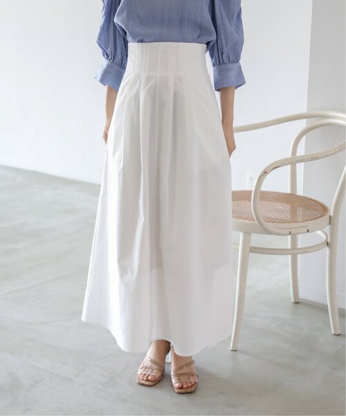 RAY CASSIN（レイカズン）の「ウエストタックロングフレアスカート（スカート・レディース・ブラック/オフホワイト/ベージュ・FREE）」の13枚目の写真