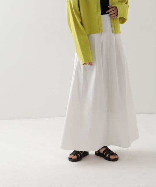 RAY CASSIN（レイカズン）の「ウエストタックロングフレアスカート（スカート・レディース・ブラック/オフホワイト/ベージュ・FREE）」の21枚目の写真