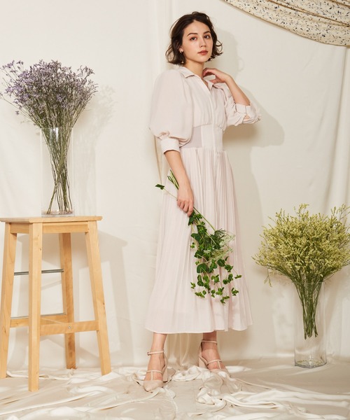 NOELA(ノエラ)の「ウエストリブプリーツシャツワンピ(ワンピース・レディース・ブラック/ベージュ/オフホワイト・S/M)」の22枚目の写真