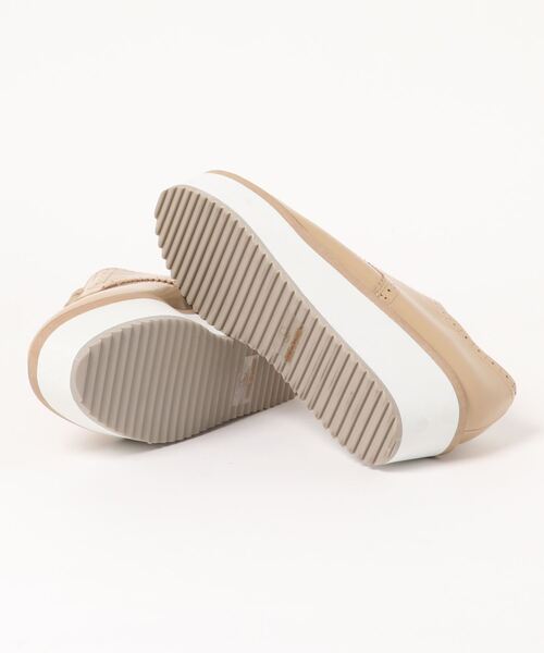 Fabby fabby（ファビィーファビィー）の「レースアップ厚底シューズ（ドレスシューズ・レディース・ベージュ・LARGE）」の3枚目の写真