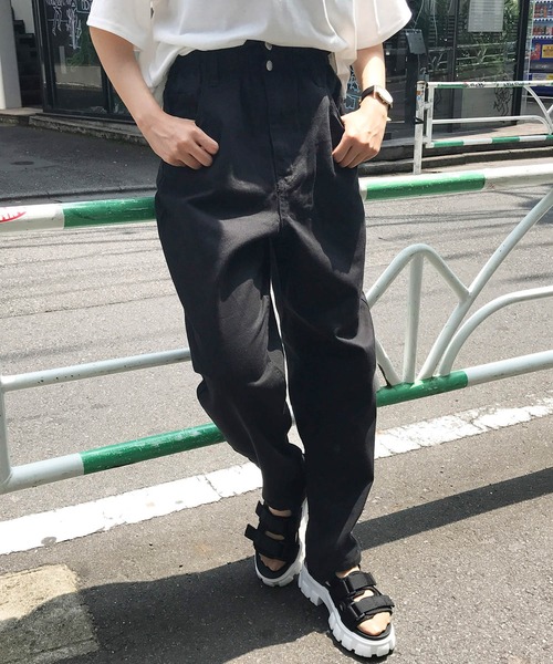 INGNI（イング）の「デニムマム／パンツ（デニムパンツ・レディース・グリーン/ブラック/ケミカルウォッシュ/アイボリー/インディゴブルー/グレー/ブルー系その他・FREE）」の3枚目の写真
