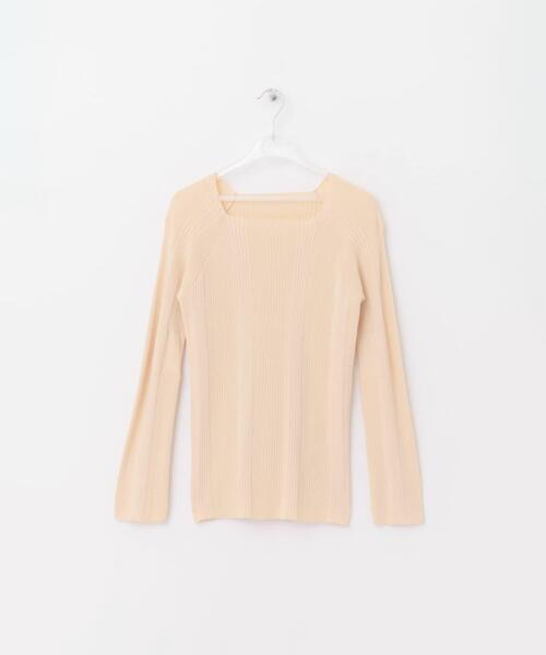 LAATO(ラート)の「SQUARE NECK RIB KNIT(ニット/セーター・レディース・オフホワイト/ブラック/ブラウン/ベージュ/オレンジ・FREE)」の2枚目の写真