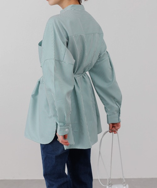 COLONY 2139（コロニートゥーワンスリーナイン）の「ストライプパターン切替長袖シャツ（シャツ/ブラウス・レディース・グリーン/ネイビー/レッド・FREE）」の4枚目の写真