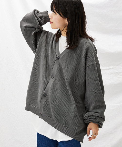 JOURNAL STANDARD relume（ジャーナルスタンダード　レリューム）の「【ニット+カットソーの2点SET】リサイクルポリエステル ライトカーディガン（カーディガン/ボレロ・メンズ・ブラック/グレー/ベージュ/ネイビー/サックスブルー/ピンク/オレンジ/グリーン・MEDIUM/LARGE）」の21枚目の写真