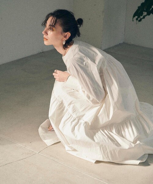 MATURED（マチュアード）の「【MATURED/マチュアード】フロントジップドレス（ワンピース・レディース・ブラック/ホワイト・1/2）」の12枚目の写真