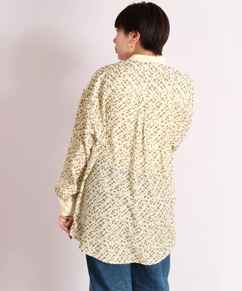 cepo(セポ)の「花柄バンドカラークレリックシャツ(シャツ/ブラウス・レディース・ネイビー系/グレー系/ホワイト系・M)」の6枚目の写真
