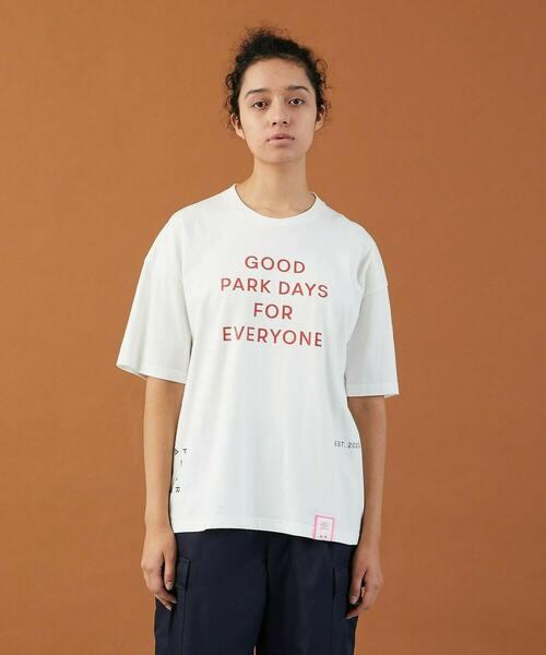 FRAPBOIS（フラボア）の「フォントT（Tシャツ/カットソー・レディース・ホワイト/ブラック・1/2/0）」の2枚目の写真