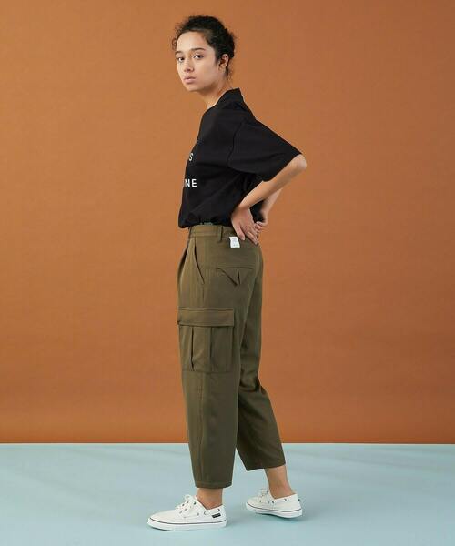 FRAPBOIS（フラボア）の「フォントT（Tシャツ/カットソー・レディース・ホワイト/ブラック・1/2/0）」の20枚目の写真