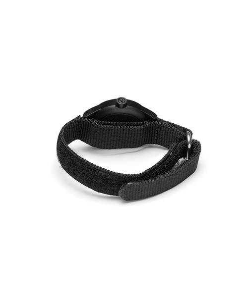 TIC TAC（チックタック）の「fun pun clock to wear! Designed by Yoko Dobashi with TiCTAC Q&Q Smile solar ソーラー キッズ（アナログ腕時計・レディース・ブラック/ブルー/グリーン/レッド・ONE SIZE）」の6枚目の写真