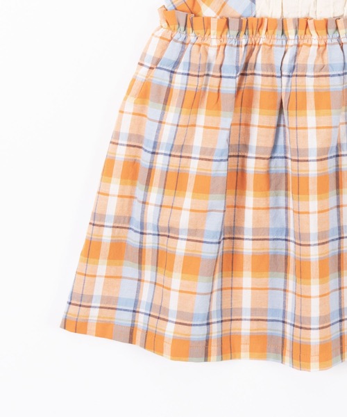 KP（ケーピー）の「シャーリングチェックノースリーブワンピース(100-130cm)（ワンピース・キッズ・オレンジ/ブルー・130cm/100cm/120cm/110cm）」の13枚目の写真