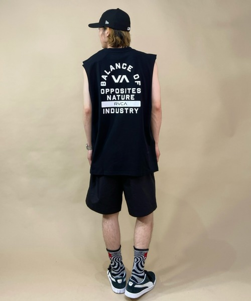 RVCA（ルーカ）の「RVCA/ルーカ ルーズシルエット ノースリーブTシャツ/バックプリント タンクトップ BC041-363（タンクトップ・メンズ・ブラウン/ブラック/ホワイト・L/M/S）」の9枚目の写真