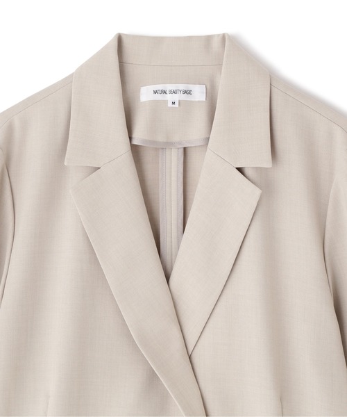 NATURAL BEAUTY BASIC（ナチュラルビューティーベーシック）の「ダブルブレストジャケット（テーラードジャケット・レディース・キャメル/グレイッシュベージュ・SMALL/MEDIUM）」の8枚目の写真