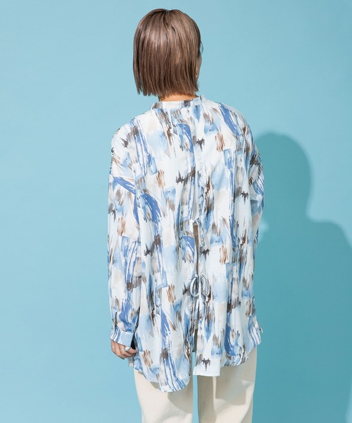 bohmal(ボマール)の「バックオープンバンドカラーデザインシャツ(シャツ/ブラウス・レディース・ブルー/グリーン・FREE)」の22枚目の写真