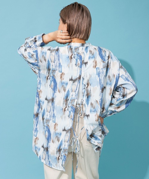 bohmal(ボマール)の「バックオープンバンドカラーデザインシャツ(シャツ/ブラウス・レディース・ブルー/グリーン・FREE)」の21枚目の写真