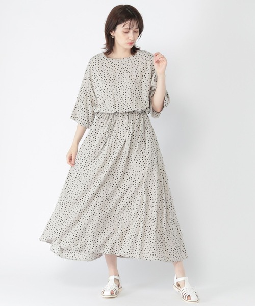 studio CLIP（スタディオクリップ）の「《Natural by studio CLIP》レーヨンドットドロストワンピース（ワンピース・レディース・ブラック/ライトグレー・FREE）」の7枚目の写真