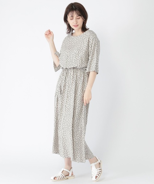 studio CLIP（スタディオクリップ）の「《Natural by studio CLIP》レーヨンドットドロストワンピース（ワンピース・レディース・ブラック/ライトグレー・FREE）」の10枚目の写真