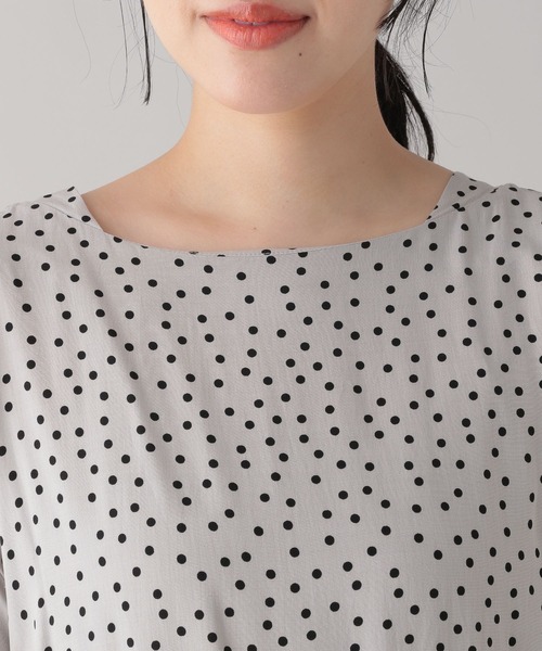 studio CLIP（スタディオクリップ）の「《Natural by studio CLIP》レーヨンドットドロストワンピース（ワンピース・レディース・ブラック/ライトグレー・FREE）」の8枚目の写真