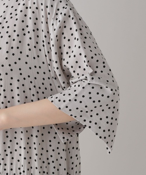 studio CLIP（スタディオクリップ）の「《Natural by studio CLIP》レーヨンドットドロストワンピース（ワンピース・レディース・ブラック/ライトグレー・FREE）」の11枚目の写真