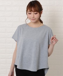バックタック半袖Tシャツ