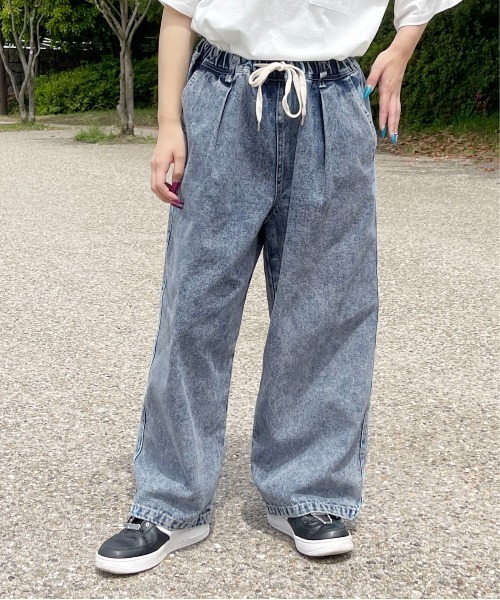 PairPair（ペアペア）の「イージーワイドパンツ(ユニセックス)（その他パンツ・メンズ・アイボリー/ケミカルウォッシュ・MEDIUM/LARGE）」の16枚目の写真