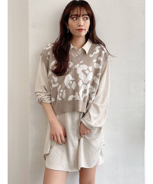 GYDA（ジェイダ）の「SIMPLE LOOSE シャツ（シャツ/ブラウス・レディース・アイボリー/オフホワイト・FREE）」の9枚目の写真