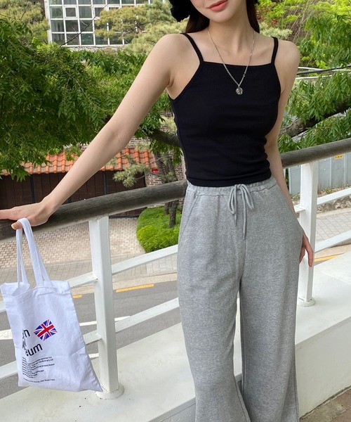 by muni:r（バイ ムニール）の「ソフトリブキャミソール（キャミソール・レディース・アイボリー/ブラック/グレー/ベージュ・FREE）」の9枚目の写真