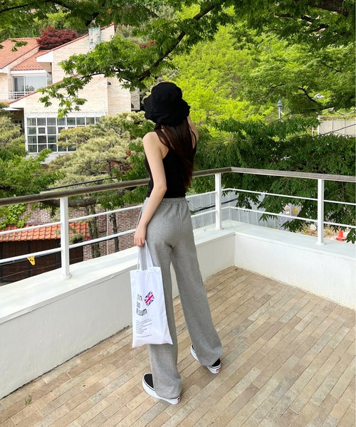 by muni:r（バイ ムニール）の「ソフトリブキャミソール（キャミソール・レディース・アイボリー/ブラック/グレー/ベージュ・FREE）」の21枚目の写真