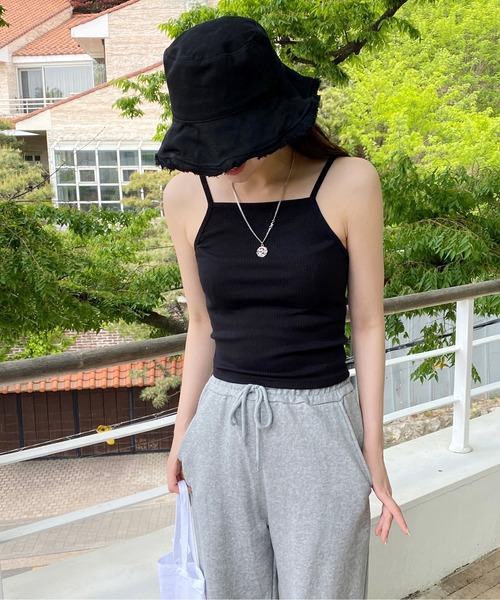 by muni:r（バイ ムニール）の「ソフトリブキャミソール（キャミソール・レディース・アイボリー/ブラック/グレー/ベージュ・FREE）」の16枚目の写真
