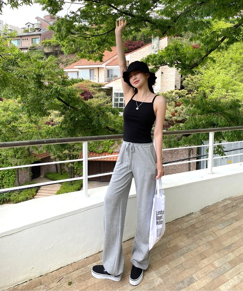 by muni:r（バイ ムニール）の「ソフトリブキャミソール（キャミソール・レディース・アイボリー/ブラック/グレー/ベージュ・FREE）」の11枚目の写真