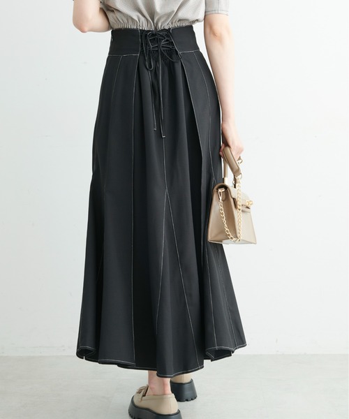 FREE'S MART（フリーズマート）の「◆配色ステッチバックレースアップフレアスカート（スカート・レディース・ブラック/ベージュ/グリーン・SMALL/MEDIUM）」の8枚目の写真