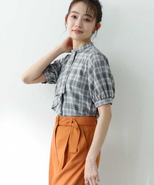 N.（N. Natural Beauty Basic）（エヌエヌナチュラルビューティーベーシック）の「◆ボウタイ風パフ袖チェックブラウス（シャツ/ブラウス・レディース・グレー系その他/ブラウン系その他・MEDIUM）」の19枚目の写真