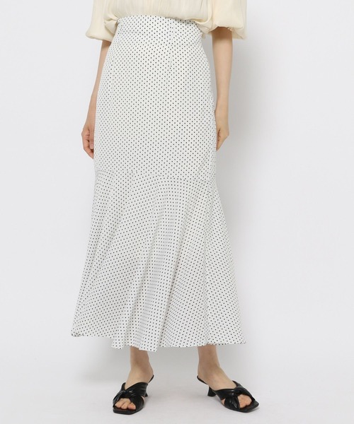 mysty woman（ミスティウーマン）の「ドット柄マーメイドスカート 297619（スカート・レディース・ホワイト/ブラック/ベージュ・FREE）」の7枚目の写真
