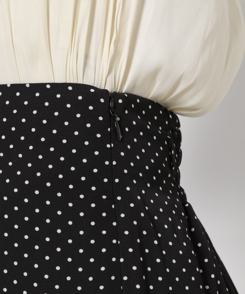 mysty woman（ミスティウーマン）の「ドット柄マーメイドスカート 297619（スカート・レディース・ホワイト/ブラック/ベージュ・FREE）」の14枚目の写真