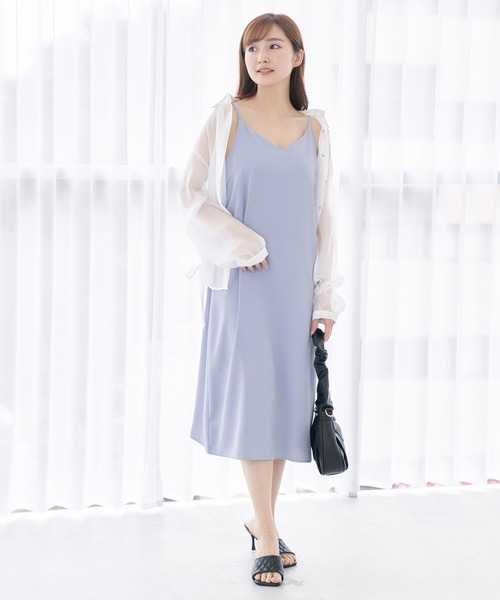 Lamoa(ラモア)の「Lamoa/Vネック キャミソールワンピース(ワンピース・レディース・ブラック/ベージュ/グレー/ピンク/ブルー/グリーン/アイボリー・FREE)」の6枚目の写真