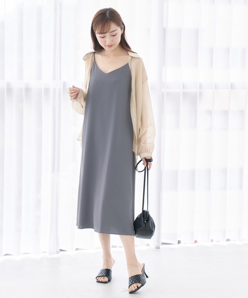 Lamoa(ラモア)の「Lamoa/Vネック キャミソールワンピース(ワンピース・レディース・ブラック/ベージュ/グレー/ピンク/ブルー/グリーン/アイボリー・FREE)」の22枚目の写真