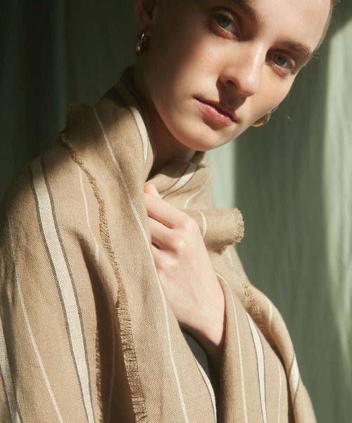 URBAN RESEARCH ROSSO WOMEN(アーバンリサーチ ロッソ)の「THROW ZOE(ストール/ショール・レディース・ストライプ・-)」の1枚目の写真