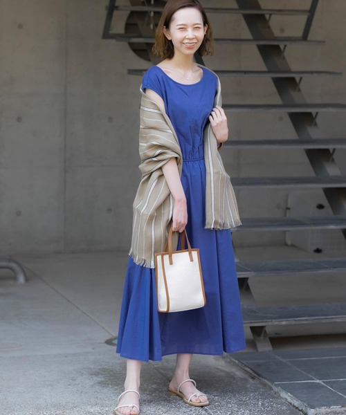 URBAN RESEARCH ROSSO WOMEN(アーバンリサーチ ロッソ)の「THROW ZOE(ストール/ショール・レディース・ストライプ・-)」の4枚目の写真