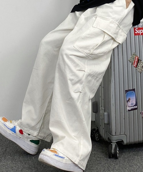 ANOTHER S(アナザーエス)の「ワイドカーゴパンツ ミリタリーパンツ(カーゴパンツ・レディース・ホワイト/ブラック/ダークグリーン/ピンク/ダークベージュ・M/L)」の11枚目の写真