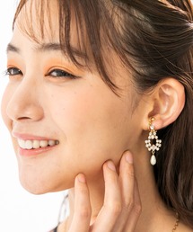 ビジュー×ドロップ型パールイヤリング