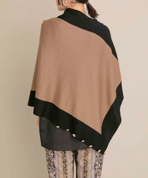 Eimee Law（エイミーロウ）の「トリミング金ボタン2WAYニット（カーディガン/ボレロ・レディース・ライトブラウン/チャコールグレー/グレイッシュベージュ・38）」の21枚目の写真