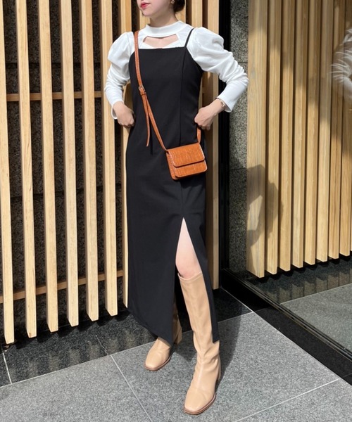 one after another NICE CLAUP（ワンアフターアナザーナイスクラップ）の「刺しゅうハイネックトップス（Tシャツ/カットソー・レディース・ブラック/オフホワイト/ブラウン系その他/ピンクベージュ・FREE）」の9枚目の写真