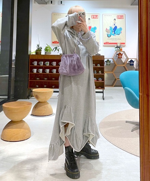 Alley by w closet(アリーバイダブルクローゼット)の「【Alley】スウェットフリル切替ワンピース(ワンピース・レディース・グレー/オフホワイト/スミクロ/ローズ・FREE)」の10枚目の写真