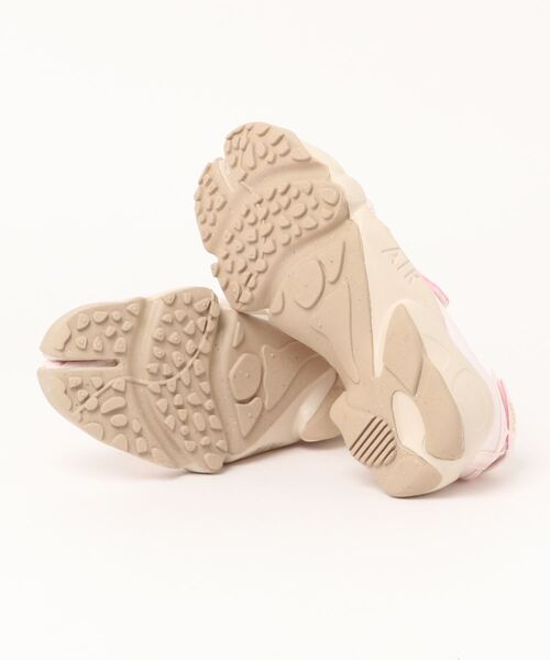 NIKE(ナイキ)の「(NIKE)ナイキ エア リフト ブリーズ(サンダル・レディース・ピンク/ホワイト・24.0/23/25.0)」の3枚目の写真