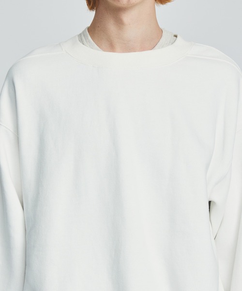 ANEI(アーネイ)の「OVERLAY S.Z CREW / AN0222_S1002(スウェット・メンズ・オフホワイト/ブラック・2/3)」の14枚目の写真