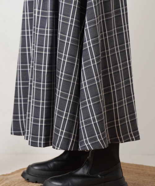 LUPILIEN（ルピリアン）の「ＴＲチェックスカート（スカート・レディース・チャコールグレー/パープル/ブラウン・FREE）」の21枚目の写真