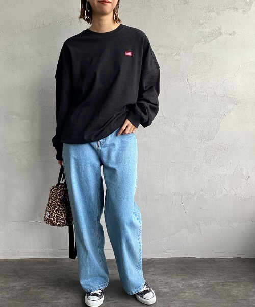 CHUMS（チャムス）の「[CHUMS/チャムス] キーストーン ドロップショルダークルーネックスウェット（スウェット・レディース・ブラック/グレー/ベージュ・M/L）」の4枚目の写真
