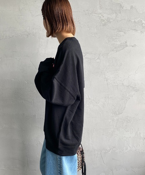 CHUMS（チャムス）の「[CHUMS/チャムス] キーストーン ドロップショルダークルーネックスウェット（スウェット・レディース・ブラック/グレー/ベージュ・M/L）」の14枚目の写真