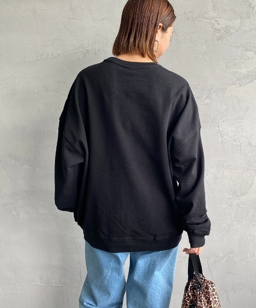 CHUMS（チャムス）の「[CHUMS/チャムス] キーストーン ドロップショルダークルーネックスウェット（スウェット・レディース・ブラック/グレー/ベージュ・M/L）」の15枚目の写真